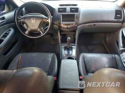 Zdjęcie 8 z 13 samochodu: 2007 HONDA ACCORD EX VIN:1HGCM567X7A153557 - miniatura