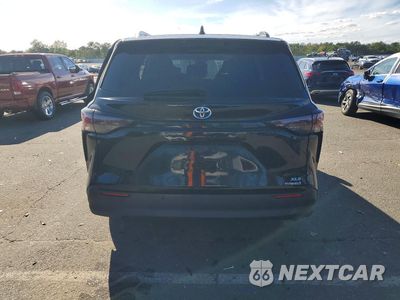 Zdjęcie 6 z 14 samochodu: 2024 TOYOTA SIENNA XLE VIN:5TDYRKEC3RS214515 - miniatura