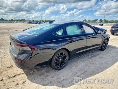 Trzecie zdjęcie samochodu z tyłu: 2025 HONDA ACCORD SE VIN:1HGCY1F40SA086205 - miniatura