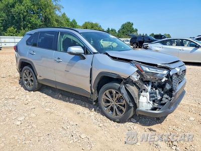 Czwarte zdjęcie samochodu z boku: 2023 TOYOTA RAV4 XLE PREMIUM VIN:JTMB6RFV9PD540271 - miniatura