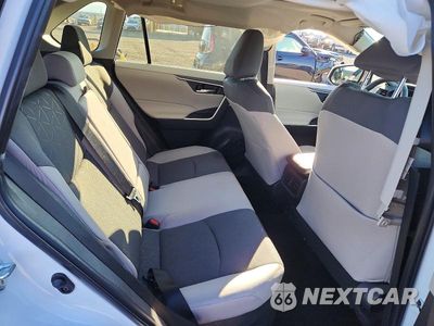 Zdjęcie 10 z 13 samochodu: 2025 TOYOTA RAV4 HYBRID XLE VIN:4T3RWRFV0SU215499 - miniatura
