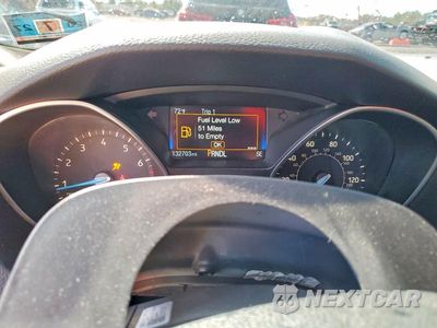 Zdjęcie 9 z 12 samochodu: 2018 FORD FOCUS SE VIN:1FADP3F23JL250782 - miniatura