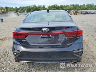 Zdjęcie 6 z 12 samochodu: 2019 KIA FORTE LXS VIN:3KPF24AD4KE060127 - miniatura