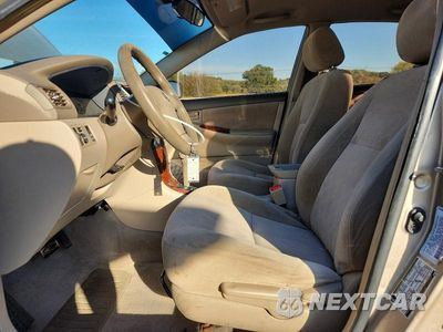 Zdjęcie 7 z 12 samochodu: 2005 TOYOTA COROLLA LE VIN:1NXBR32E75Z392026 - miniatura