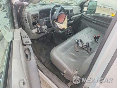 Zdjęcie 8 z 13 samochodu: 2004 FORD F250 SUPER DUTY VIN:1FDNF20L04EA66417 - miniatura
