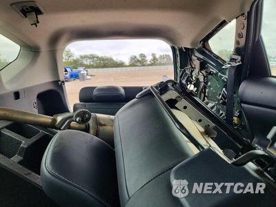 Zdjęcie 10 z 14 samochodu: 2017 TOYOTA PRIUS V FIVE VIN:JTDZN3EU6HJ056875 - miniatura