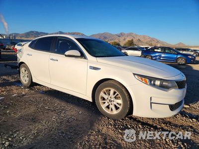 Czwarte zdjęcie samochodu z boku: 2017 KIA OPTIMA LX VIN:5XXGT4L36HG153415 - miniatura