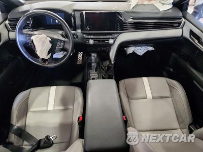 Zdjęcie 8 z 12 samochodu: 2025 TOYOTA CAMRY SE VIN:4T1DAACK2SU028536 - miniatura