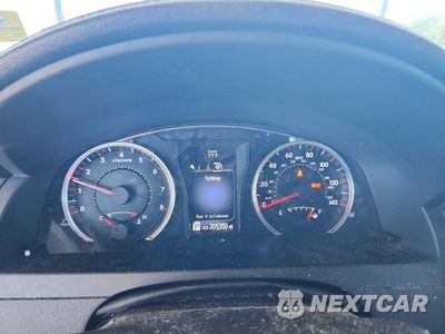 Zdjęcie 9 z 12 samochodu: 2016 TOYOTA CAMRY SE VIN:4T1BF1FK1GU200650 - miniatura