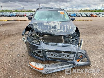 Piąte zdjęcie samochodu w środku: 2014 FORD ESCAPE S VIN:1FMCU0F73EUE00880 - miniatura