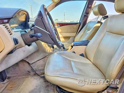 Zdjęcie 9 z 14 samochodu: 1996 MERCEDES-BENZ E 320 VIN:WDBJF55F2TJ019255 - miniatura