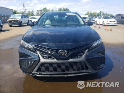 Piąte zdjęcie samochodu w środku: 2024 TOYOTA CAMRY SE VIN:4T1T11AKXRU856875 - miniatura