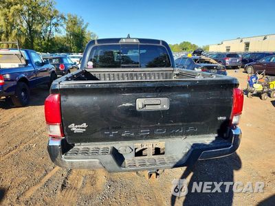Zdjęcie 6 z 12 samochodu: 2019 TOYOTA TACOMA SR5 V6 VIN:3TMCZ5AN6KM219314 - miniatura