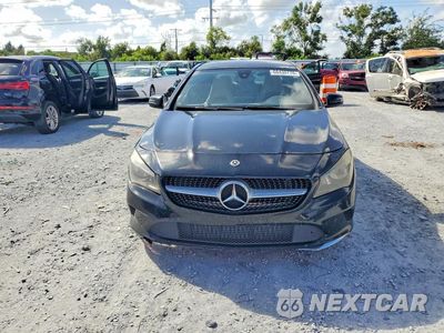 Piąte zdjęcie samochodu w środku: 2018 MERCEDES-BENZ CLA 250 VIN:WDDSJ4EB9JN563730 - miniatura