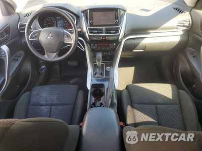 Zdjęcie 8 z 13 samochodu: 2020 MITSUBISHI ECLIPSE CROSS ES VIN:JA4AT3AA9LZ006913 - miniatura