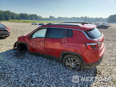 Drugie zdjęcie samochodu z przodu: 2019 JEEP COMPASS LATITUDE VIN:3C4NJCBB0KT706572 - miniatura