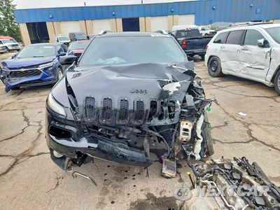Piąte zdjęcie samochodu w środku: 2017 JEEP CHEROKEE LIMITED VIN:1C4PJMDB9HW593722 - miniatura