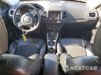 Zdjęcie 8 z 13 samochodu: 2018 JEEP COMPASS LATITUDE VIN:3C4NJDBB8JT485615 - miniatura