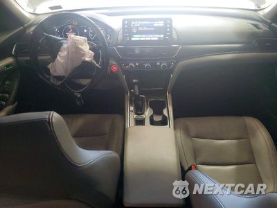 Zdjęcie 8 z 12 samochodu: 2020 HONDA ACCORD EXL VIN:1HGCV1F53LA074746 - miniatura