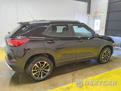 Trzecie zdjęcie samochodu z tyłu: 2026 CHEVROLET TRAILBLAZER LT VIN:KL79MRSL3TB100848 - miniatura