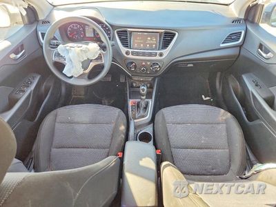 Zdjęcie 8 z 13 samochodu: 2022 HYUNDAI ACCENT SEL VIN:3KPC24A64NE188098 - miniatura