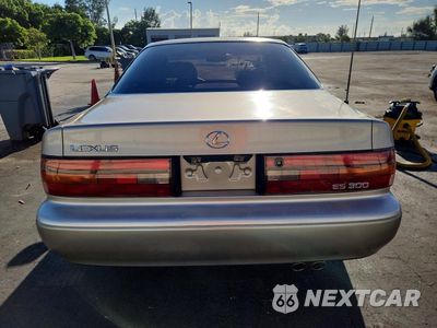 Zdjęcie 6 z 12 samochodu: 1994 LEXUS ES 300 BASE VIN:JT8GK13T7R0060387 - miniatura