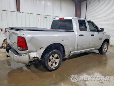 Trzecie zdjęcie samochodu z tyłu: 2017 RAM 1500 ST VIN:1C6RR7FG3HS857981 - miniatura