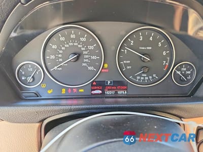 Zdjęcie 9 z 12 samochodu: 2012 BMW 328 I VIN:WBA3A5C5XCF342214 - miniatura