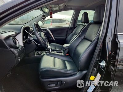 Zdjęcie 7 z 13 samochodu: 2016 TOYOTA RAV4 HV LIMITED VIN:JTMDJREV8GD043933 - miniatura