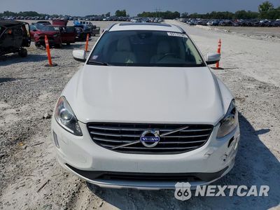 Piąte zdjęcie samochodu w środku: 2017 VOLVO XC60 T5 INSCRIPTION VIN:YV440MRU5H2106441 - miniatura