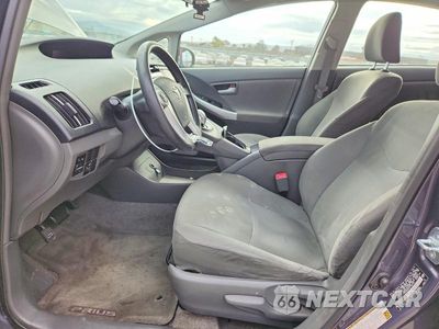 Zdjęcie 7 z 12 samochodu: 2010 TOYOTA PRIUS II VIN:JTDKN3DU2A0128198 - miniatura