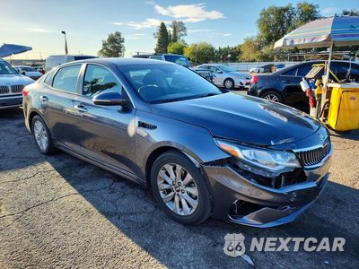 Czwarte zdjęcie samochodu z boku: 2019 KIA OPTIMA LX VIN:5XXGT4L31KG288180 - miniatura