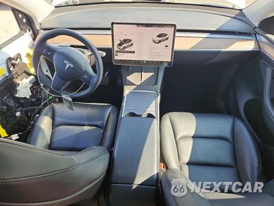 Zdjęcie 8 z 13 samochodu: 2024 TESLA MODEL Y VIN:7SAYGDED6RF159432 - miniatura