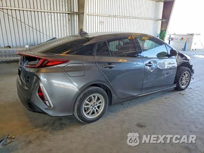 Trzecie zdjęcie samochodu z tyłu: 2020 TOYOTA PRIUS PRIME XLE VIN:JTDKARFPXL3163255 - miniatura