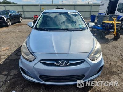 Piąte zdjęcie samochodu w środku: 2012 HYUNDAI ACCENT GS VIN:KMHCT5AE1CU044898 - miniatura