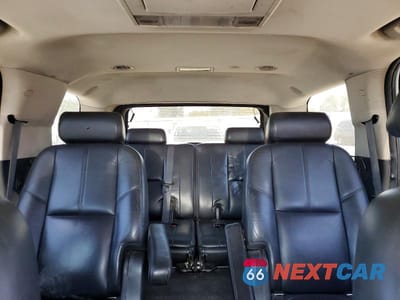 Zdjęcie 10 z 13 samochodu: 2008 GMC YUKON DENALI VIN:1GKFK63888J146116 - miniatura