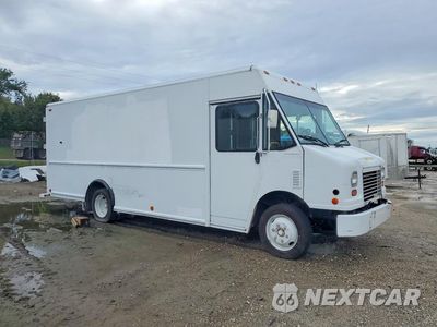 Czwarte zdjęcie samochodu z boku: 2007 FREIGHTLINER MT45G CHASSIS DELIVERY TRUCK VIN:4UZAANBW07CX54052 - miniatura