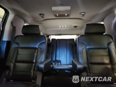 Zdjęcie 10 z 13 samochodu: 2018 GMC YUKON XL DENALI VIN:1GKS1HKJ2JR355974 - miniatura
