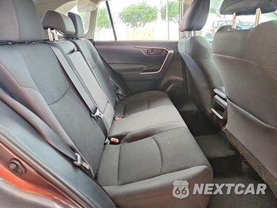 Zdjęcie 11 z 13 samochodu: 2019 TOYOTA RAV4 LE VIN:2T3H1RFV4KW006146 - miniatura