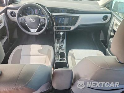 Zdjęcie 8 z 12 samochodu: 2017 TOYOTA COROLLA LE VIN:2T1BURHEXHC850074 - miniatura
