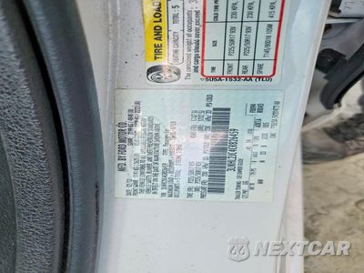 Zdjęcie 12 z 12 samochodu: 2012 LINCOLN MKZ VIN:3LNHL2JC4CR826459 - miniatura