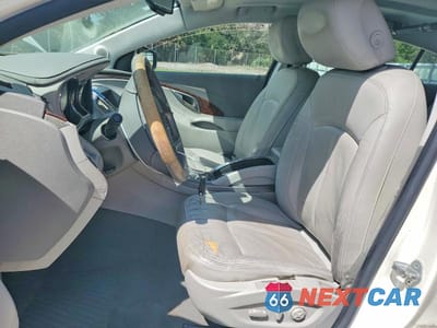 Zdjęcie 7 z 12 samochodu: 2011 BUICK LACROSSE CXL VIN:1G4GC5GD8BF227914 - miniatura