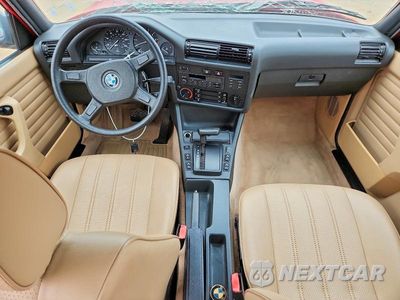 Zdjęcie 8 z 12 samochodu: 1989 BMW 325 I AUTOMATIC VIN:WBAAD230XK8846153 - miniatura