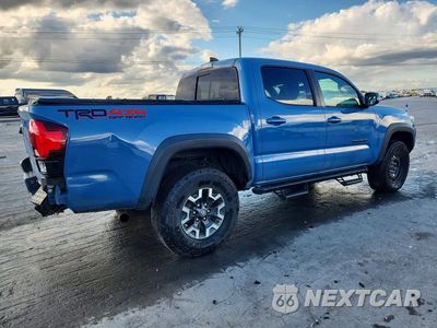 Trzecie zdjęcie samochodu z tyłu: 2019 TOYOTA TACOMA TRD OFF-ROAD VIN:5TFCZ5AN1KX189648 - miniatura