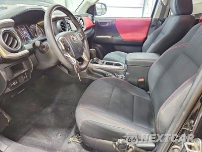 Zdjęcie 7 z 13 samochodu: 2019 TOYOTA TACOMA SR5 V6 VIN:3TMCZ5AN7KM222934 - miniatura