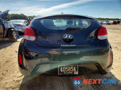 Zdjęcie 6 z 12 samochodu: 2013 HYUNDAI VELOSTER BASE VIN:KMHTC6AD9DU131821 - miniatura