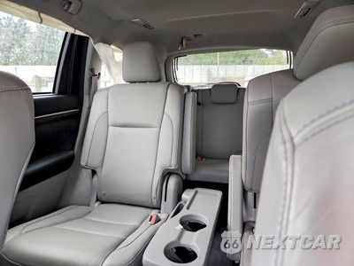 Zdjęcie 10 z 13 samochodu: 2015 TOYOTA HIGHLANDER HYBRID LIMITED PLATINUM VIN:5TDDCRFH8FS011974 - miniatura