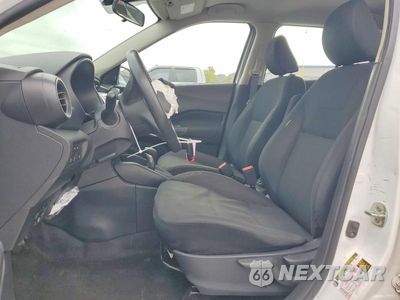 Zdjęcie 7 z 14 samochodu: 2023 NISSAN KICKS S VIN:3N1CP5BV9PL491800 - miniatura