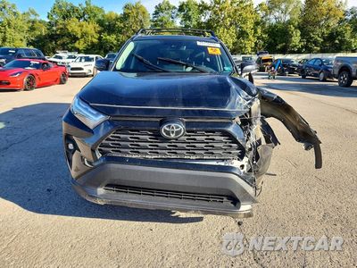 Piąte zdjęcie samochodu w środku: 2025 TOYOTA RAV4 XLE PREMIUM VIN:2T3A1RFV9SW541331 - miniatura