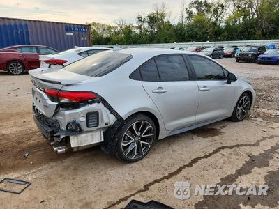 Trzecie zdjęcie samochodu z tyłu: 2022 TOYOTA COROLLA XSE VIN:5YFT4MCE2NP124610 - miniatura